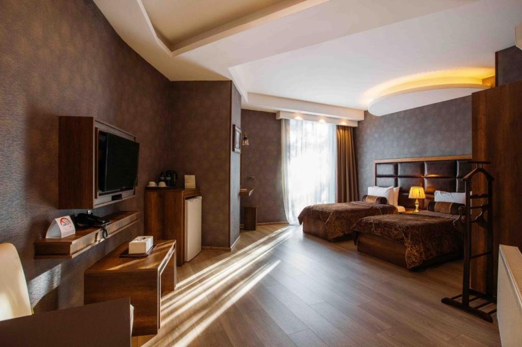 Green Queen Hotel Tbilisi Exterior photo